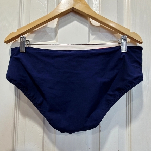 Size 14 Swimsuit 2 Piece Red Baby Blue and Navy Blue Padded Ruffled Waist - Picture 5 of 6